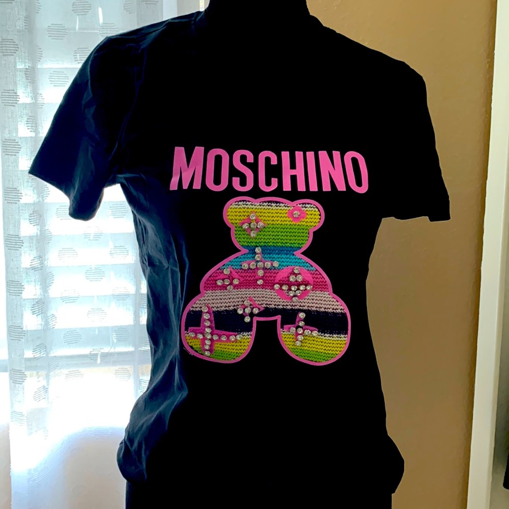 Black fashion t shirt
